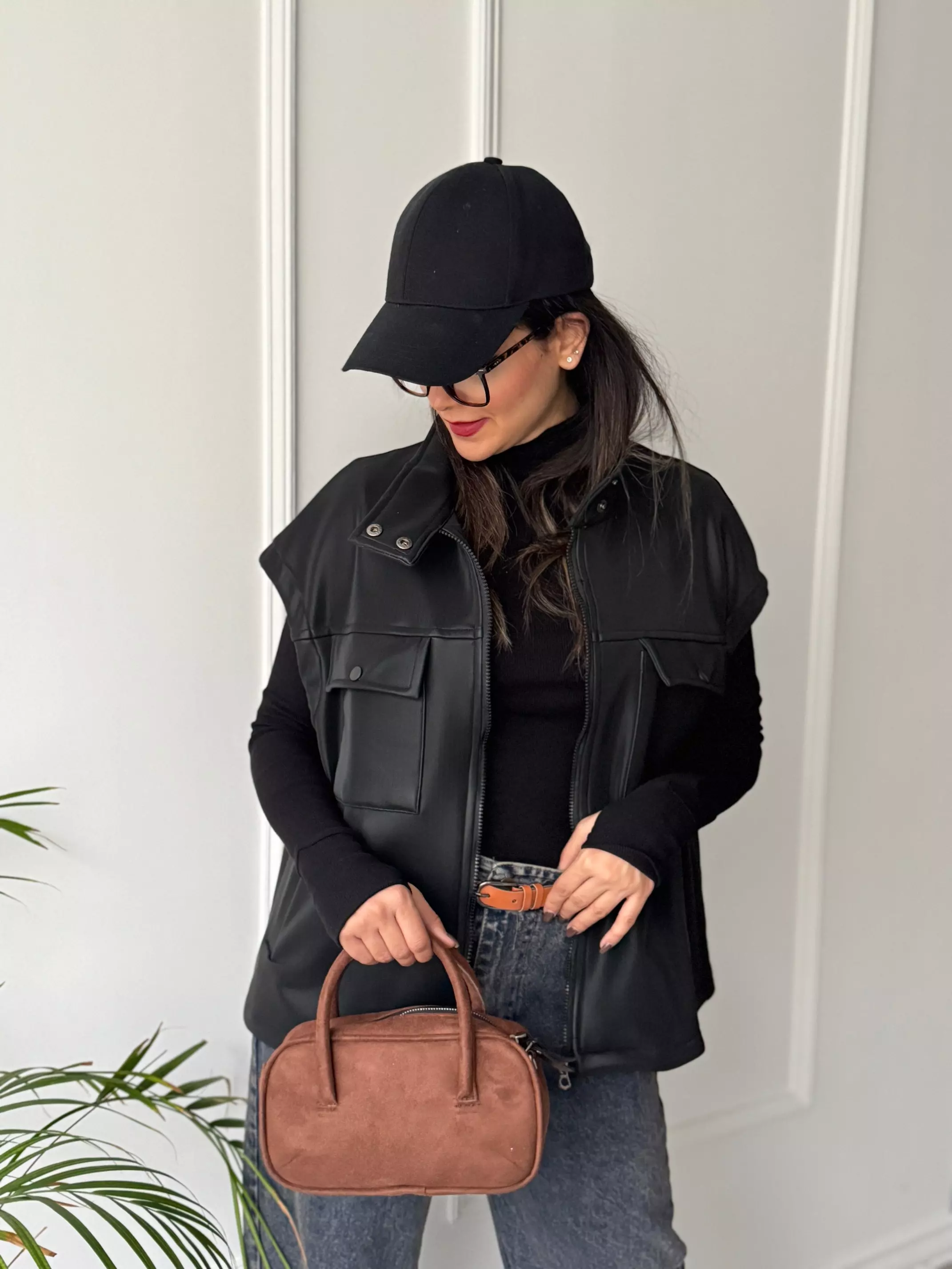 وست چرم اسپرت